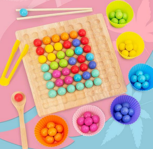 BeadBlox | Montessori Perlebræt - Farve, Tæl & Vind Spil for Kreative Børn