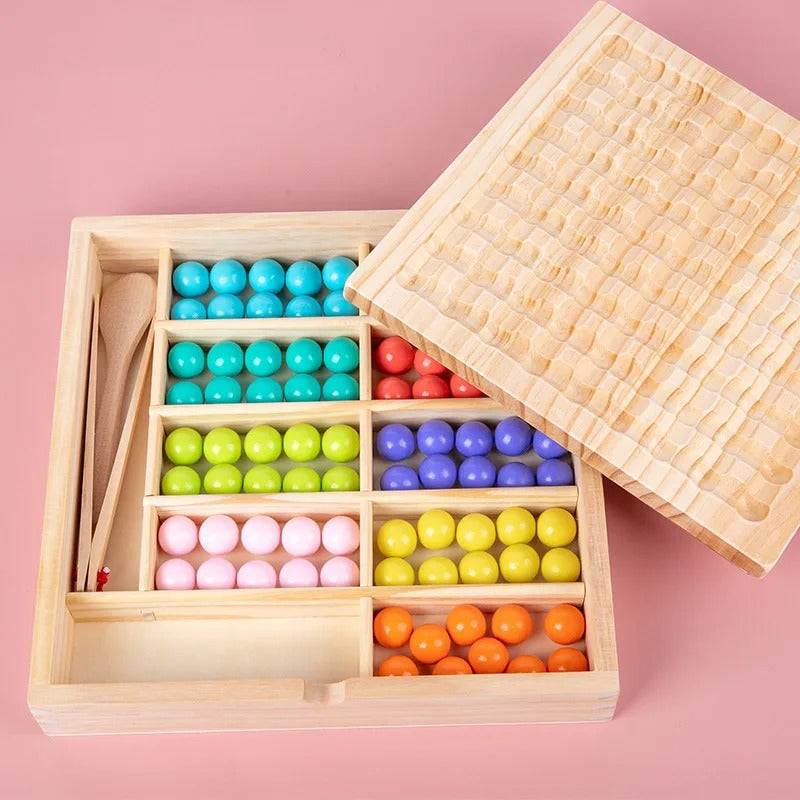 BeadBlox | Montessori Perlebræt - Farve, Tæl & Vind Spil for Kreative Børn